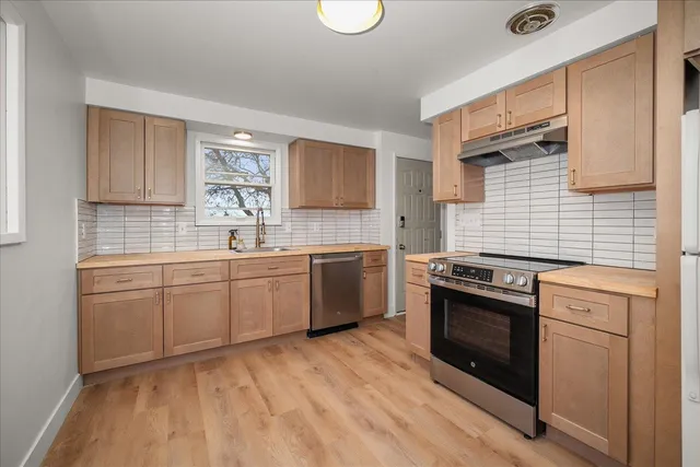 $349,900 | 1503 West Glass Avenue, Spokane, WA 99205