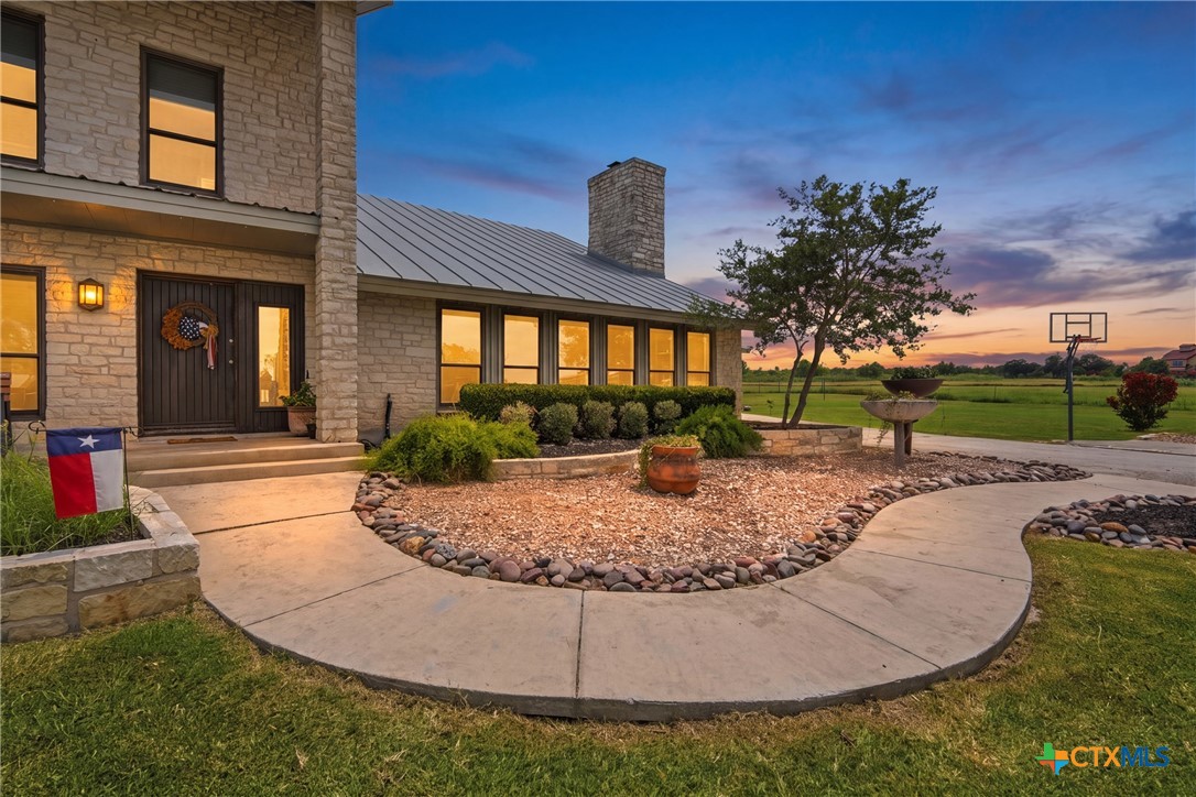 4874 Old Lehmann Road Kingsbury, TX 78638 - Photo 5 of 48