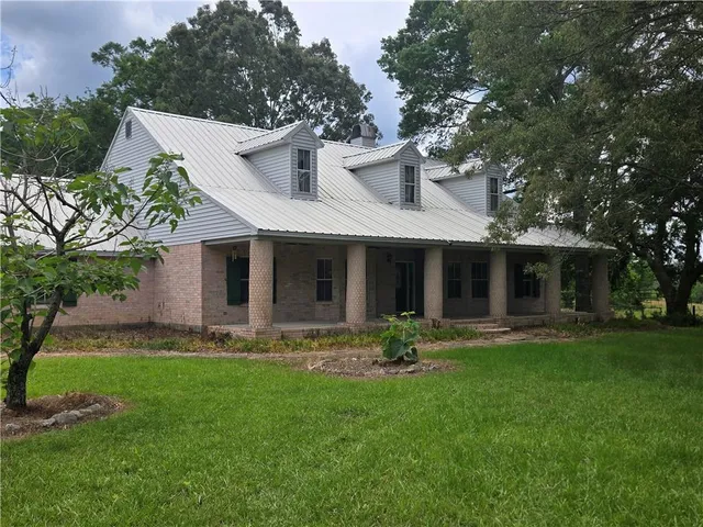 $469,900 | 9465 68th Highway, Jackson, LA 70748