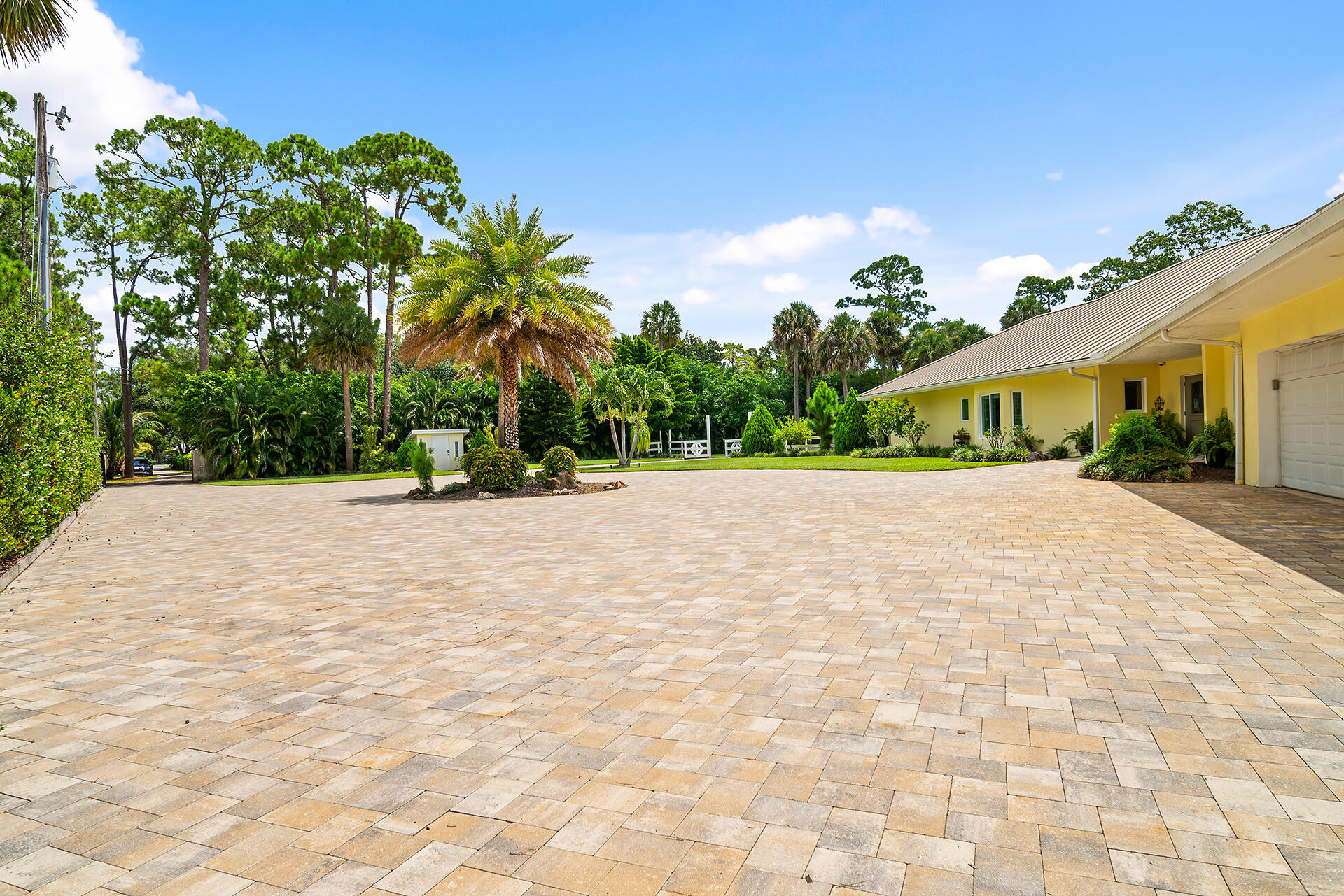 6624 Dillman Road Greenacres, FL 33413 - Photo 66 of 77 8,000 sqft DecorativeDriveway