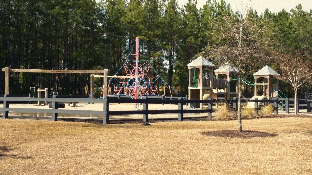 365 Decatur Drive Summerville, SC 29486 - Photo 24 of 24 20150205_133824