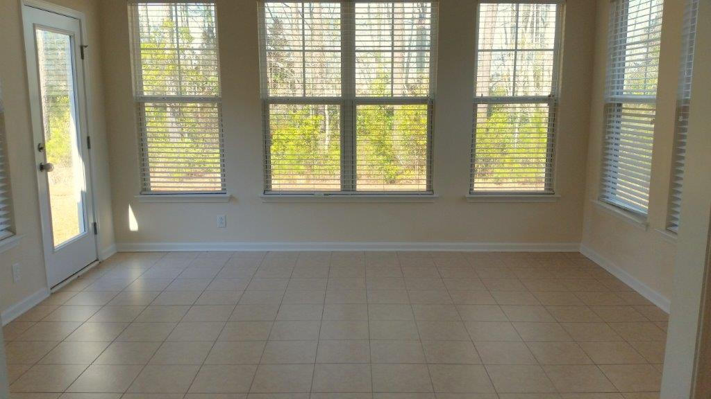 365 Decatur Drive Summerville, SC 29486 - Photo 8 of 24 20150205_131344