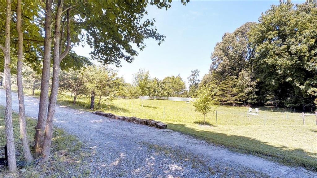 605 Bobcat Road Summerfield, NC 27358 - Photo 28 of 30 Gallery Image 28
