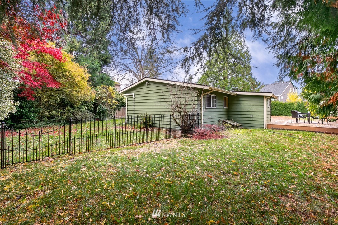 625 Logan Road Lynnwood, WA 98036 - Photo 20 of 21 Gallery Image 20