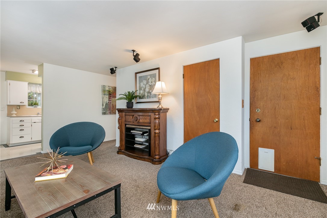 625 Logan Road Lynnwood, WA 98036 - Photo 6 of 21 Gallery Image 6