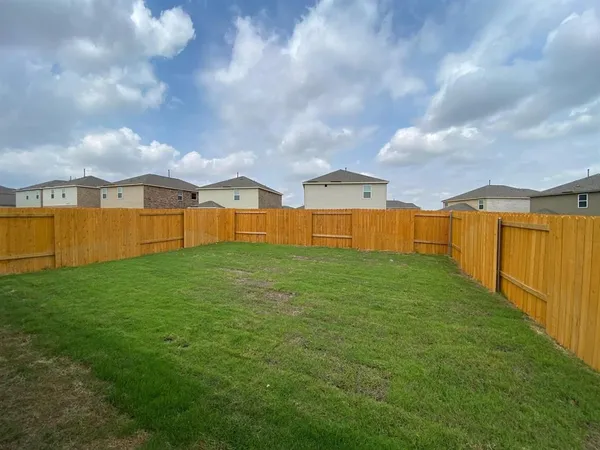 $1,750 | 1212 Ginsburg Lane, Princeton, TX 75407