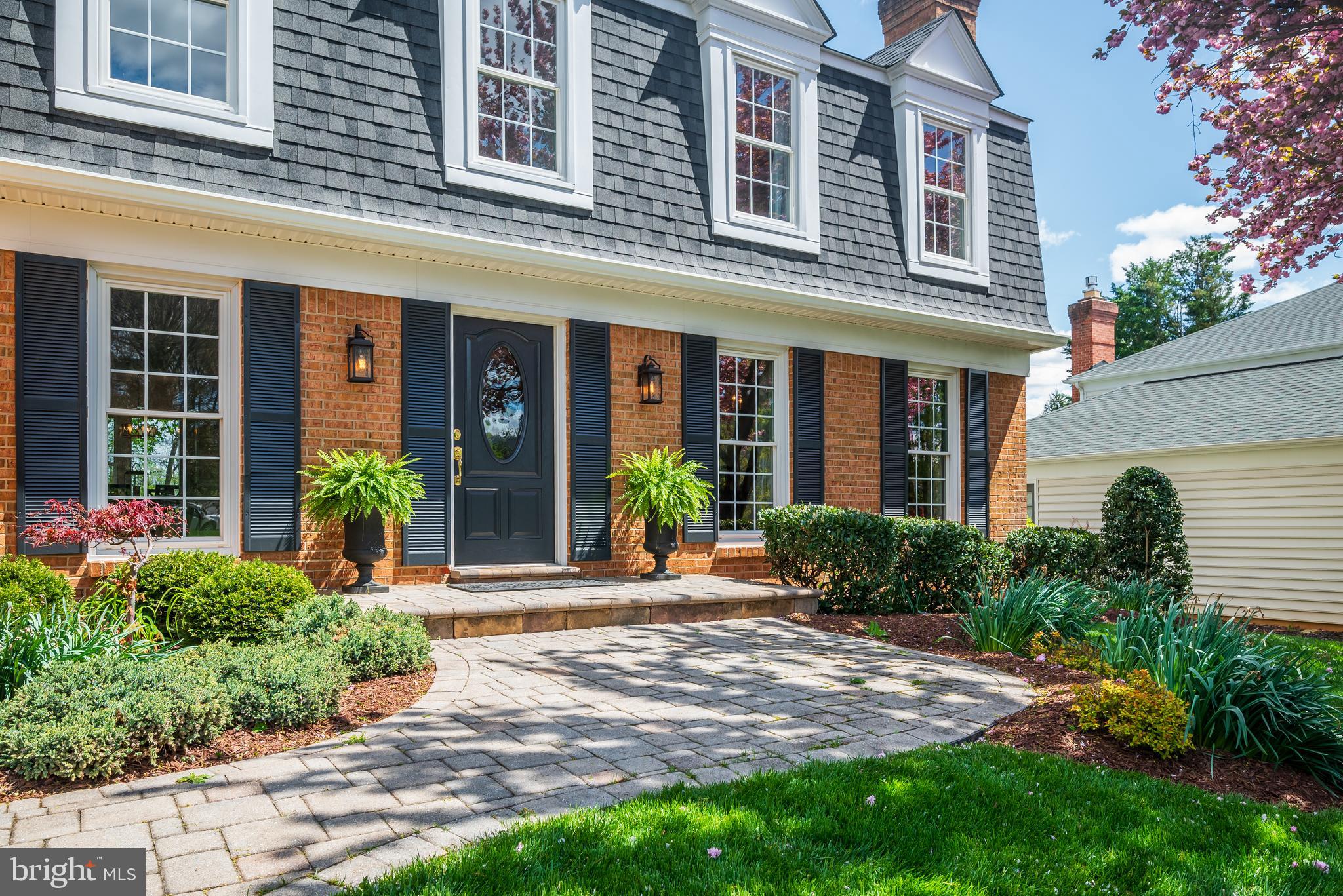 12108 Triple Crown Road North Potomac, MD 20878 - Photo 5 of 73 Gallery Image 5