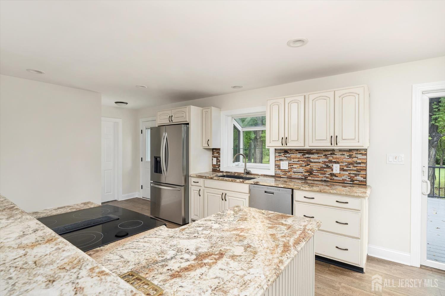 540 Scotch Road Pennington, NJ 08534 - Photo 12 of 41