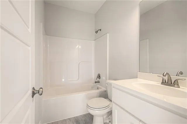 $449,900 | 1026 Jasmine Drive, Liberty, MO 64068