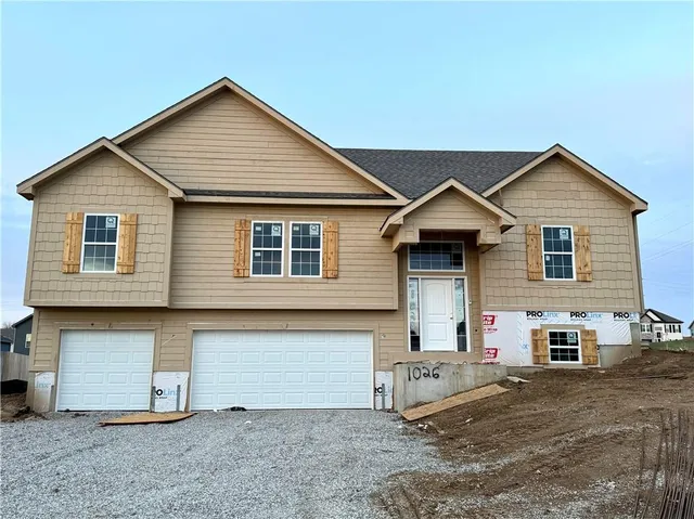 $449,900 | 1026 Jasmine Drive, Liberty, MO 64068