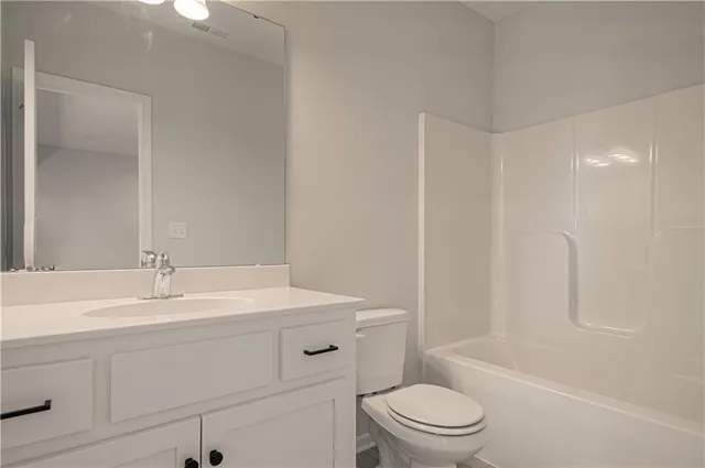 $449,900 | 1026 Jasmine Drive, Liberty, MO 64068