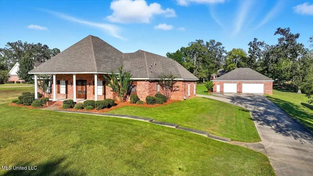 $619,000 | 1015 Longwood Place, Pearl, MS 39208