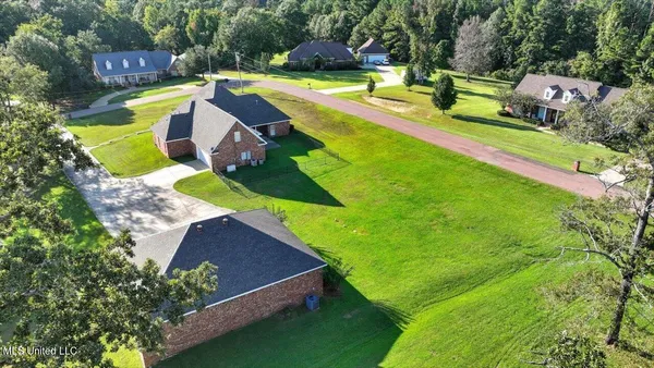 $615,000 | 1015 Longwood Place, Pearl, MS 39208