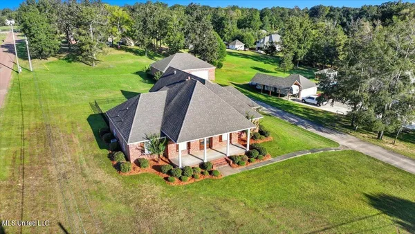 $615,000 | 1015 Longwood Place, Pearl, MS 39208