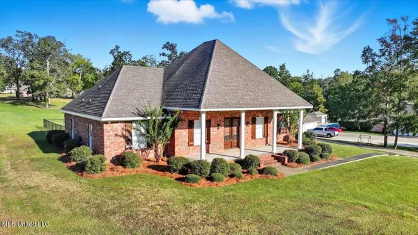 $615,000 | 1015 Longwood Place, Pearl, MS 39208