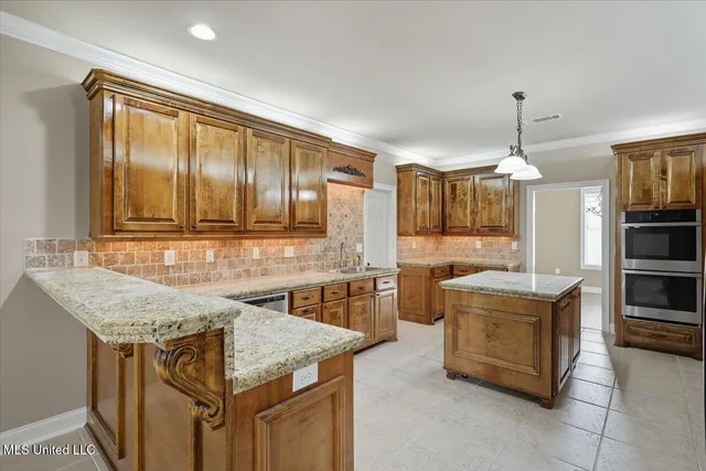 $619,000 | 1015 Longwood Place, Pearl, MS 39208