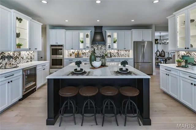 $1,175,000 | 6724 Preservation Parkway, St. Louis, MO 63123