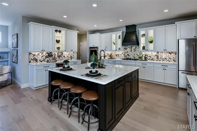 $1,175,000 | 6724 Preservation Parkway, St. Louis, MO 63123