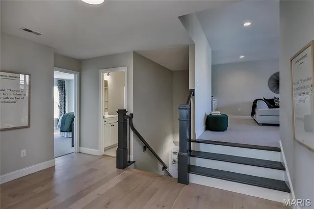 $1,175,000 | 6724 Preservation Parkway, St. Louis, MO 63123