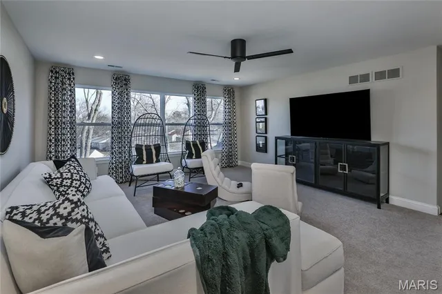 $1,175,000 | 6724 Preservation Parkway, St. Louis, MO 63123