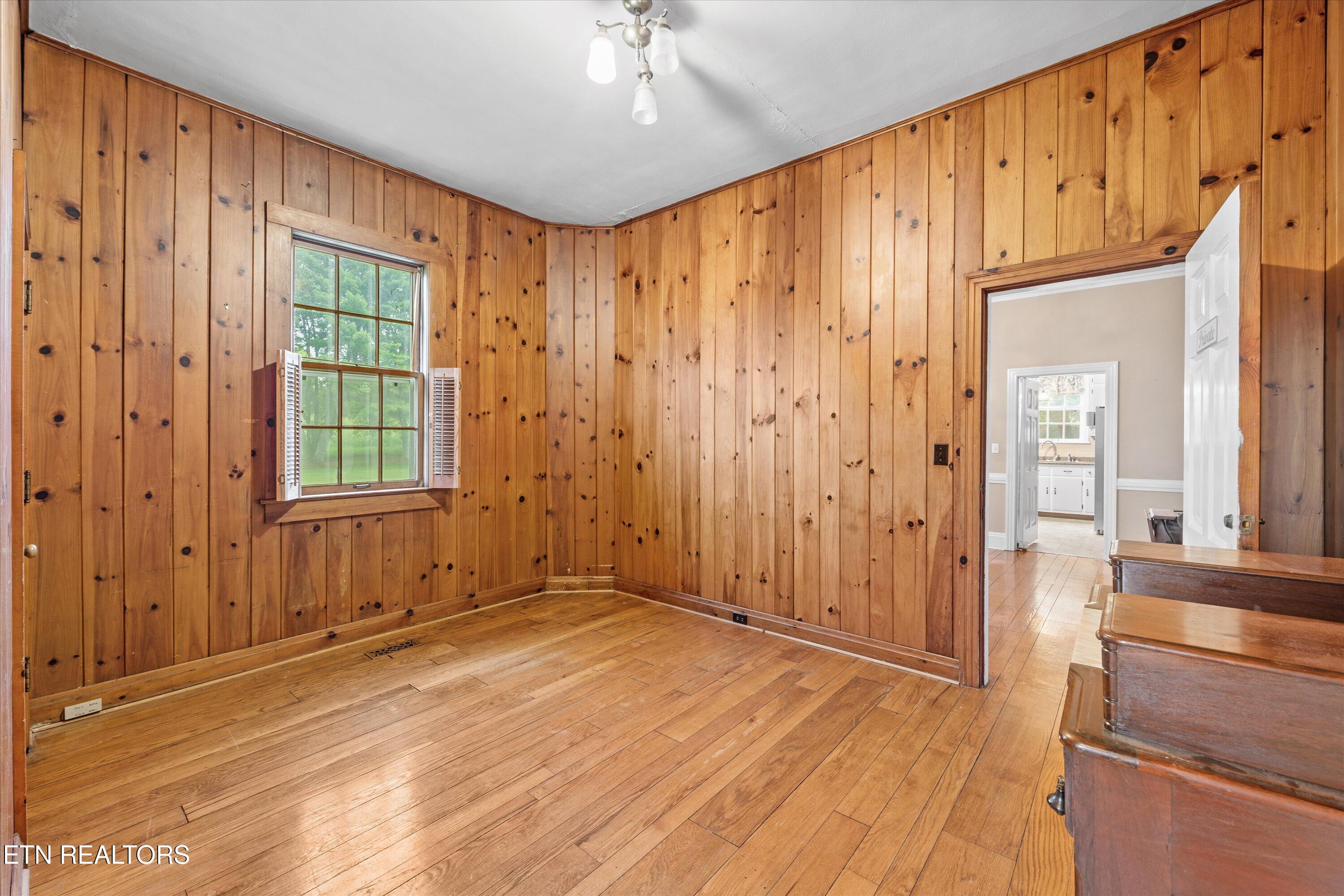 307 Burn Road Niota, TN 37826 - Photo 12 of 60 12-307 Burn Rd008