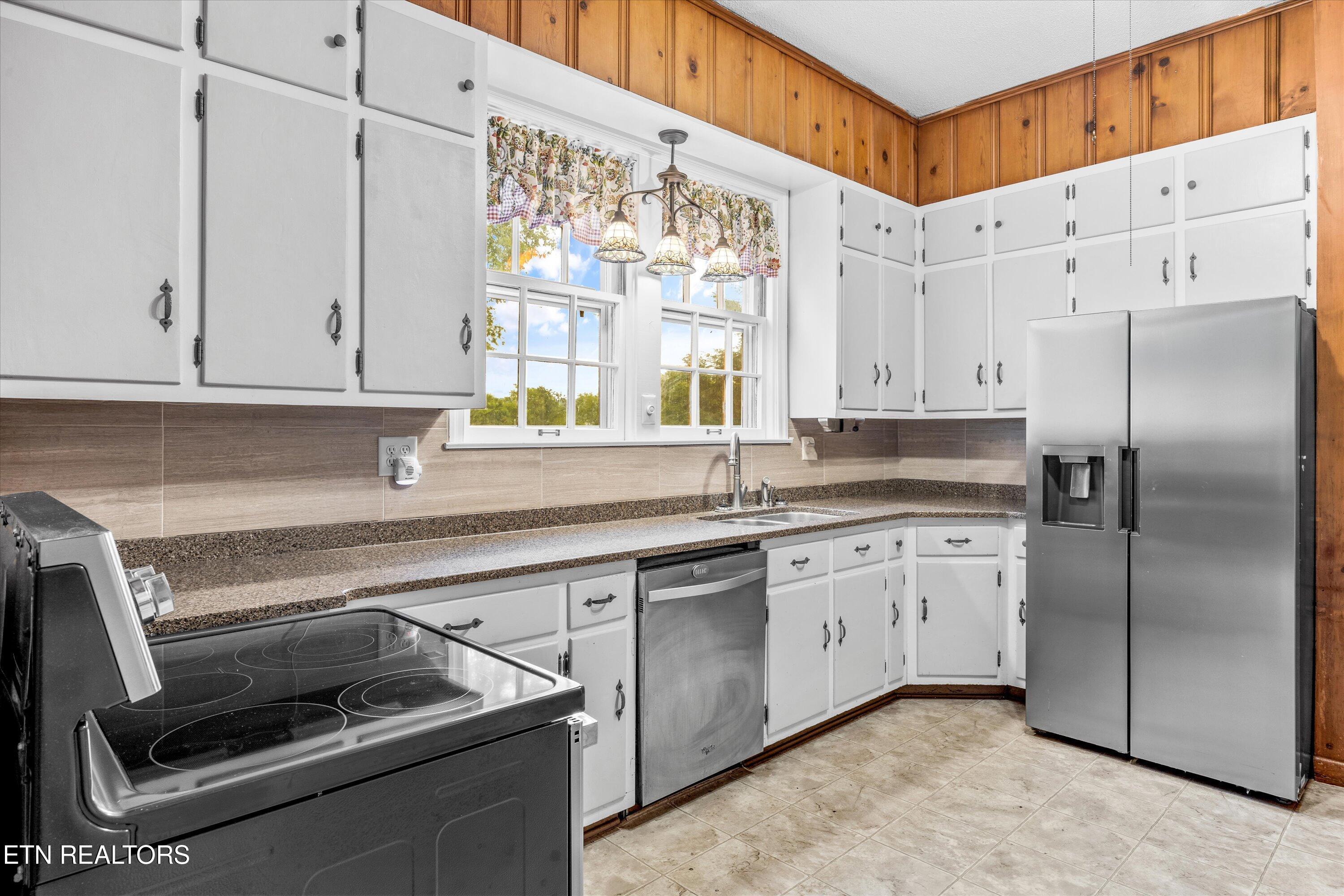 307 Burn Road Niota, TN 37826 - Photo 23 of 60 23-307 Burn Rd019