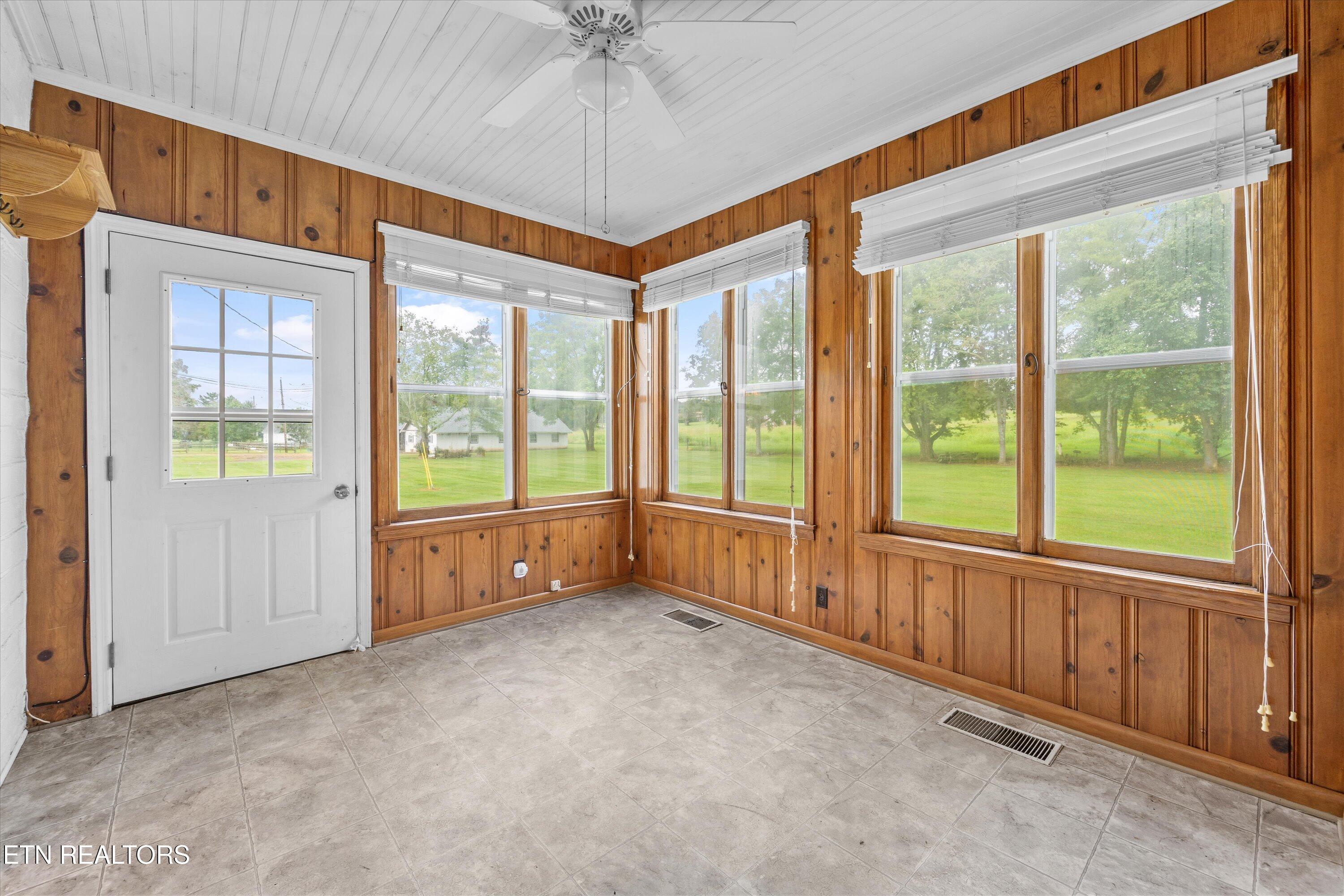 307 Burn Road Niota, TN 37826 - Photo 24 of 60 24-307 Burn Rd020