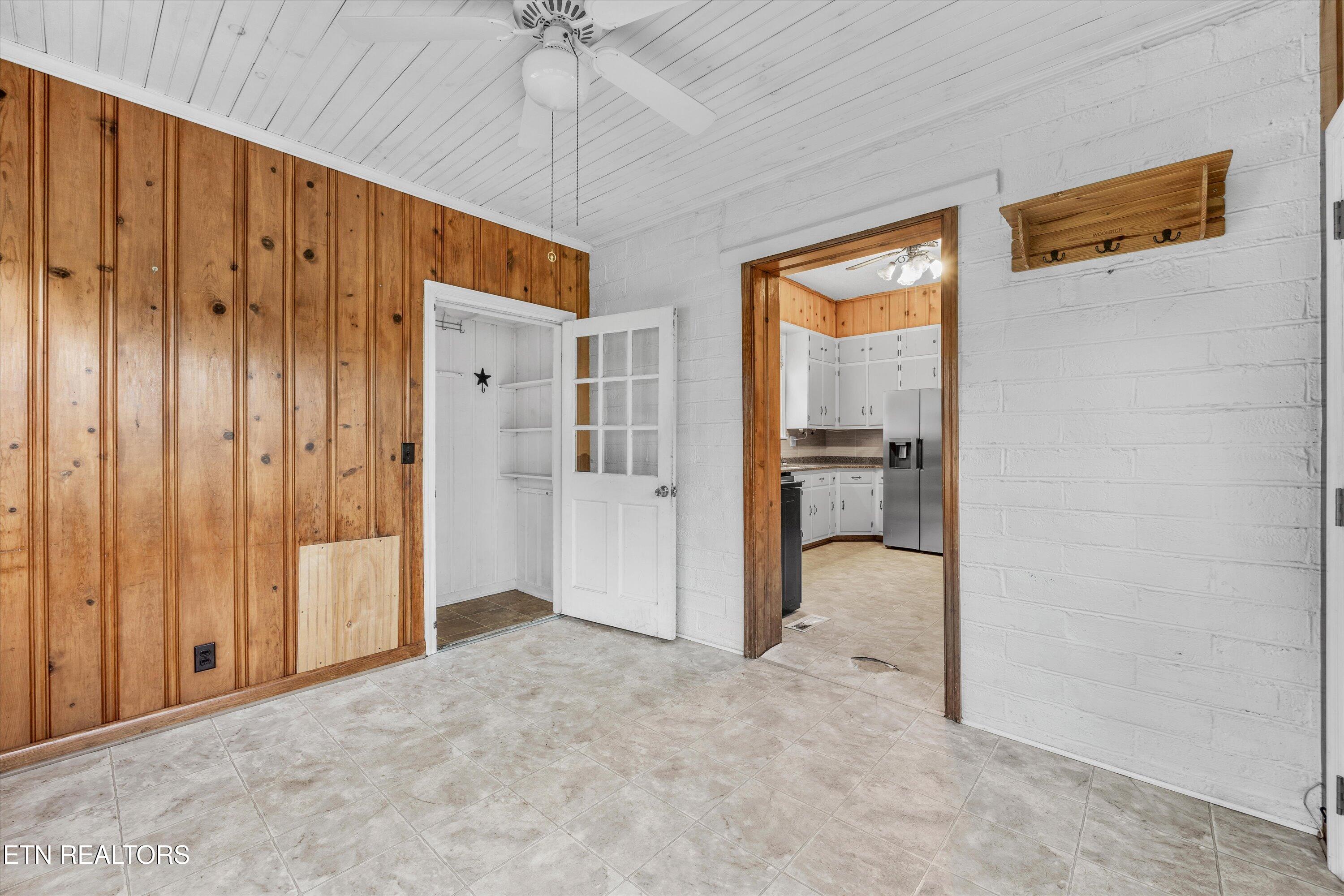 307 Burn Road Niota, TN 37826 - Photo 25 of 60 25-307 Burn Rd021