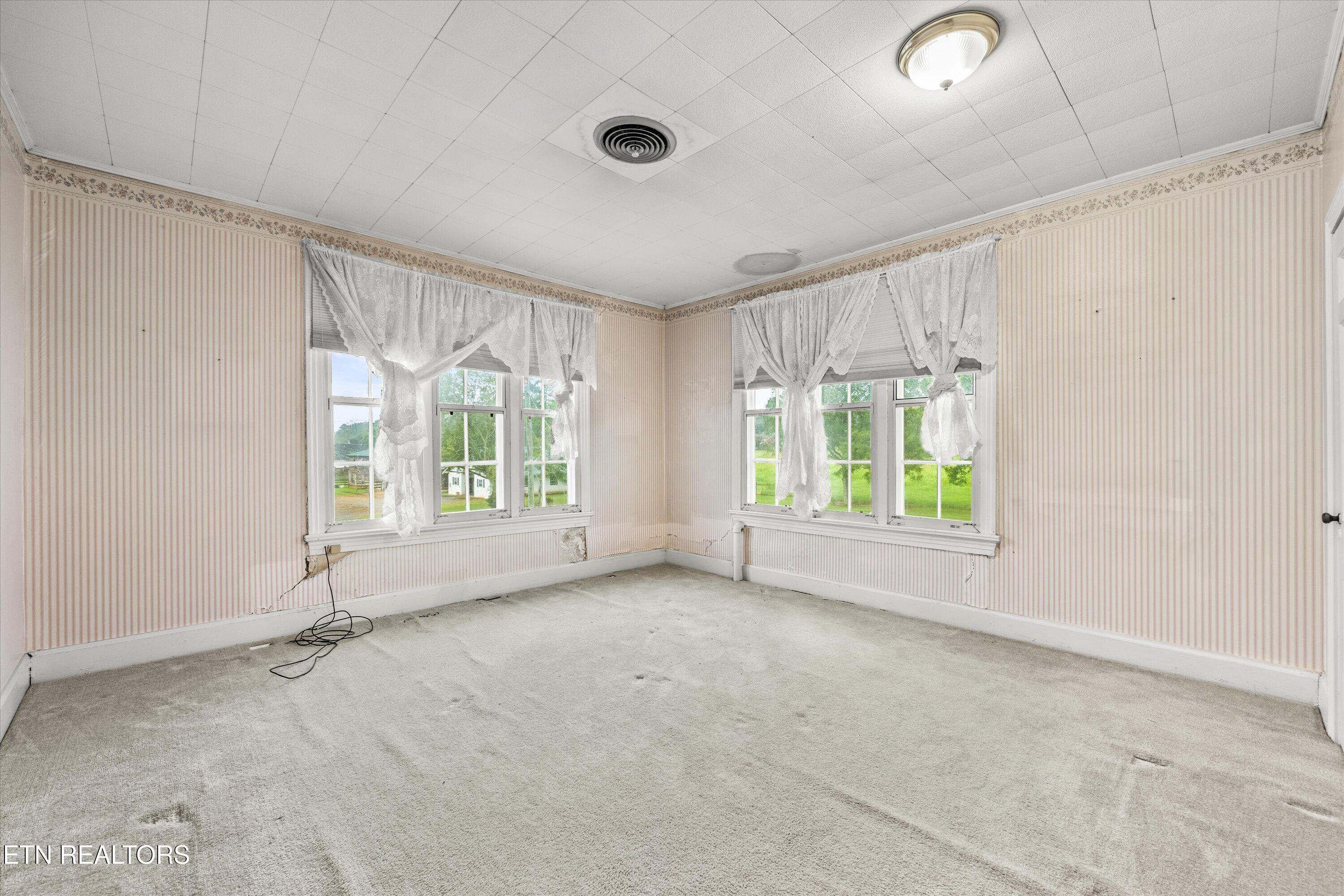 307 Burn Road Niota, TN 37826 - Photo 32 of 60 32-307 Burn Rd029