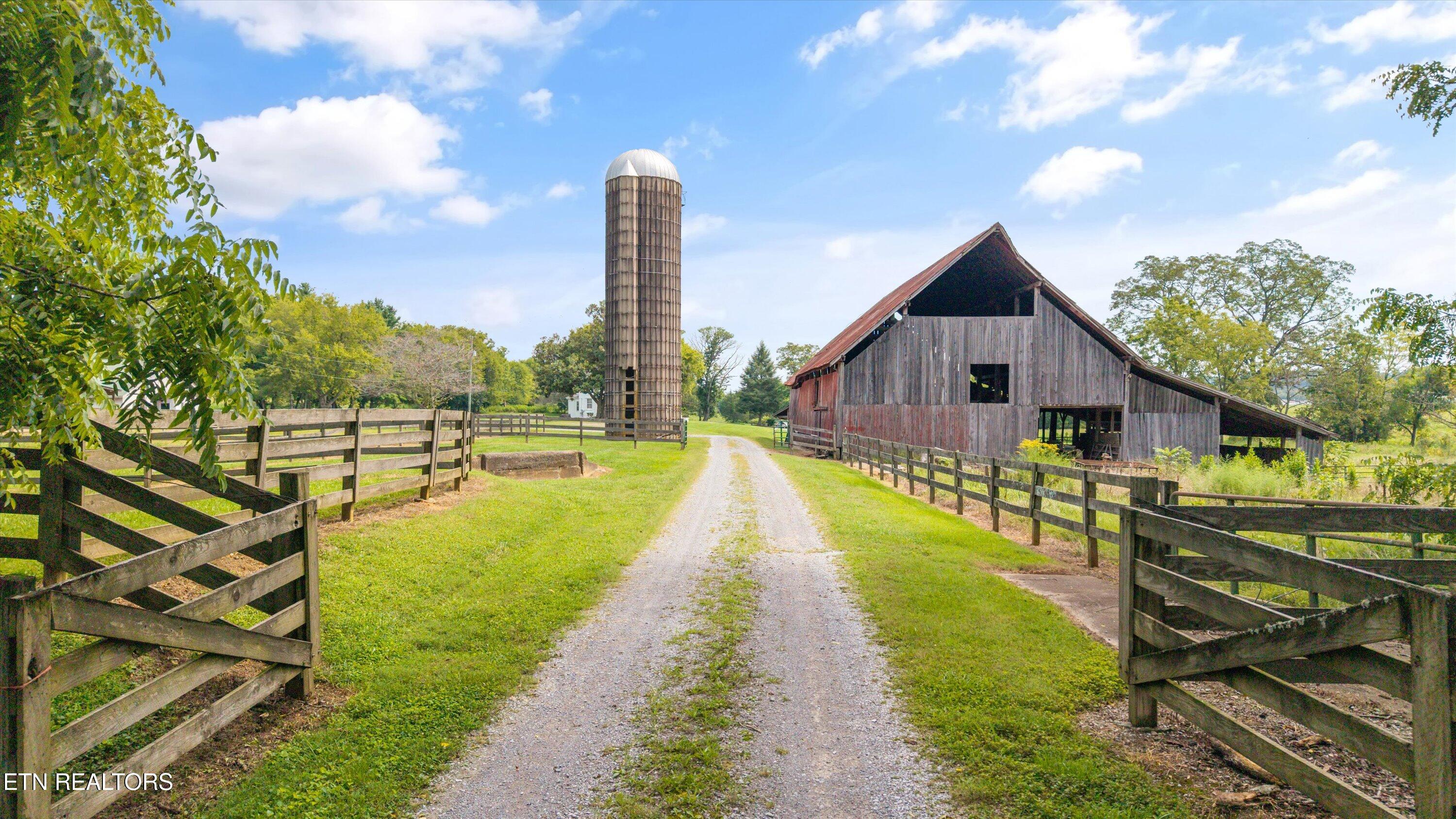 307 Burn Road Niota, TN 37826 - Photo 44 of 60 44-307 Burn Rd -09