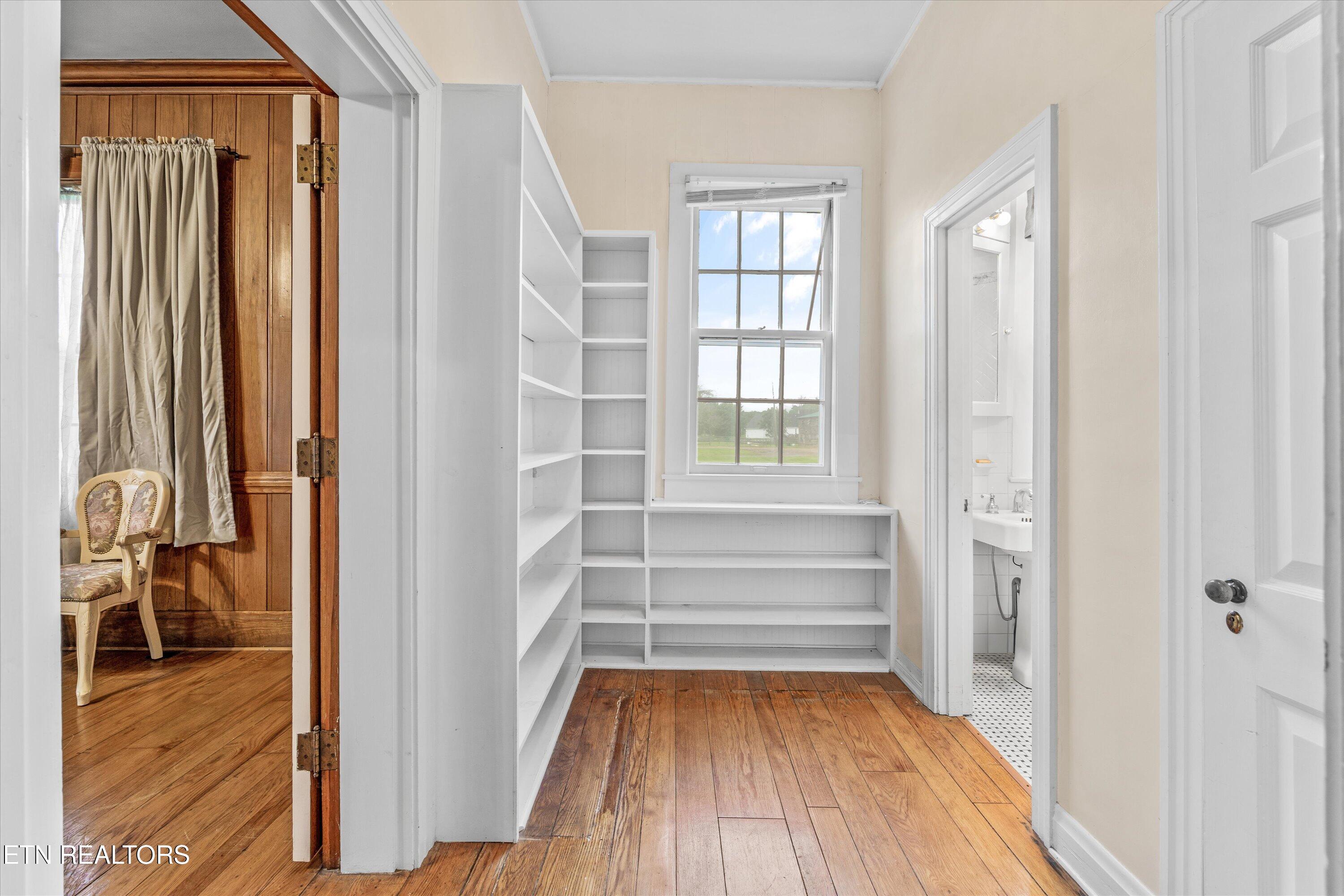 307 Burn Road Niota, TN 37826 - Photo 10 of 60 10-307 Burn Rd006