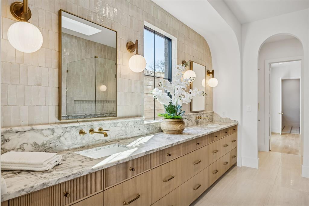 3875 Dunhaven Road Dallas, TX 75220 - Photo 19 of 34