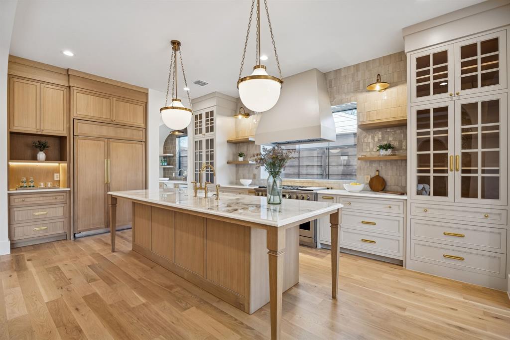 3875 Dunhaven Road Dallas, TX 75220 - Photo 10 of 34