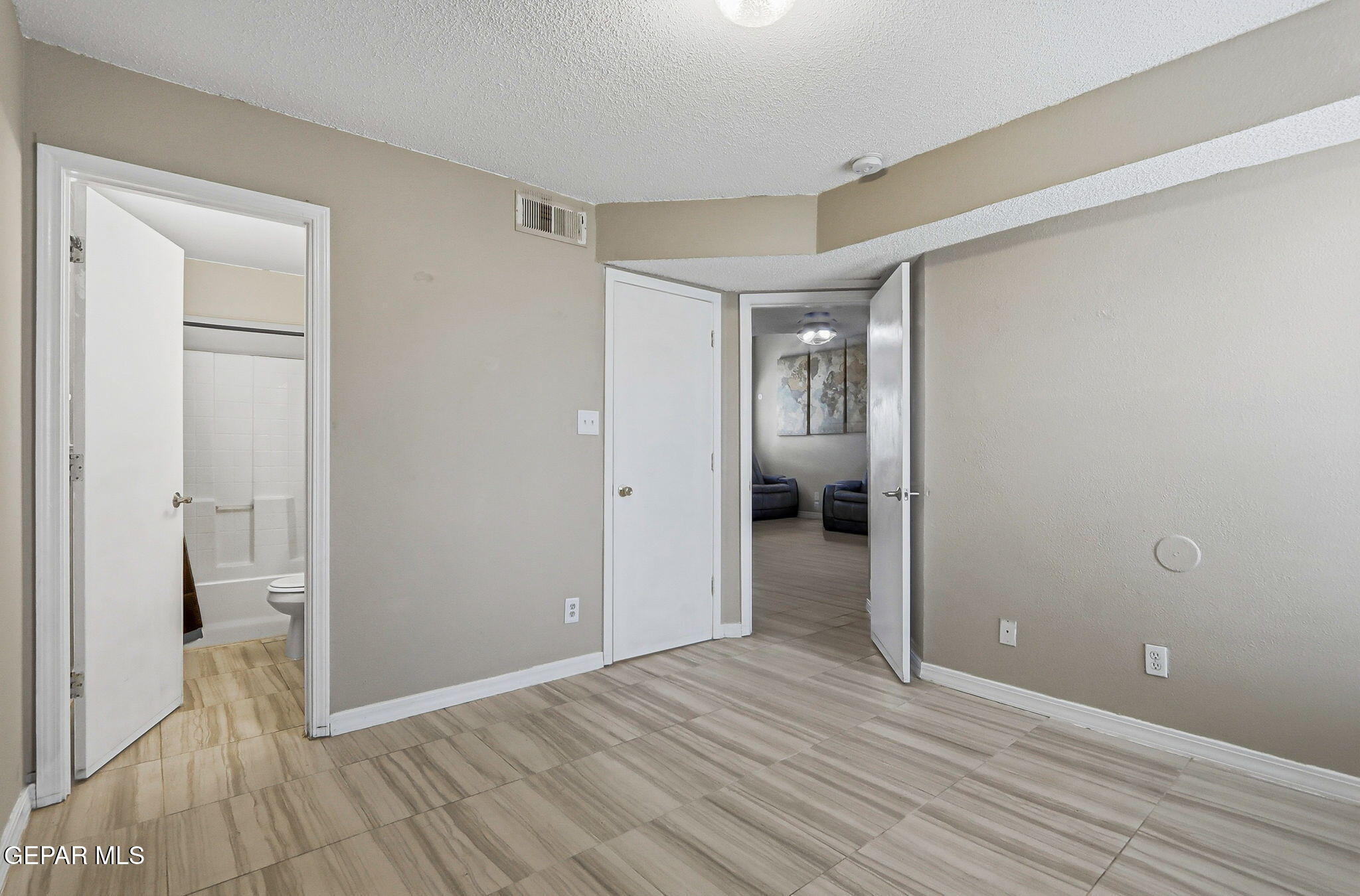 3424 Tierra Cromo Road El Paso, TX 79938 - Photo 15 of 27 a view of livingroom with wooden floor