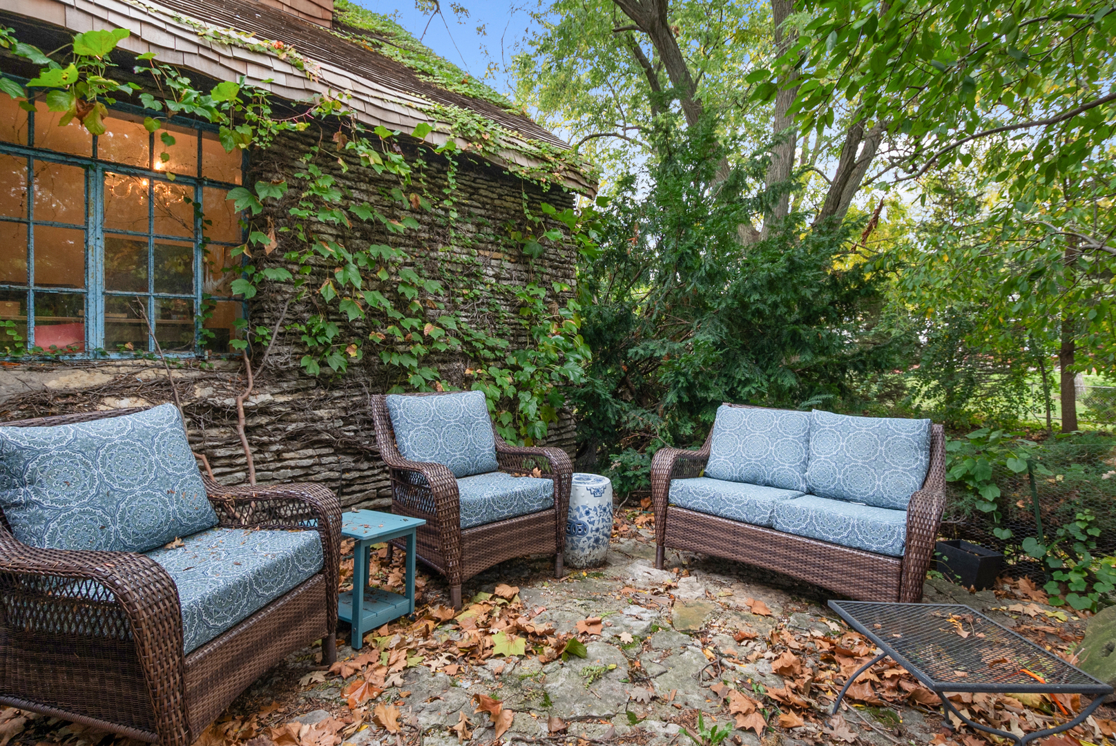 701 East 7th Street Lockport, IL 60441 - Photo 22 of 29 a outdoor living space with furniture and a potted plant