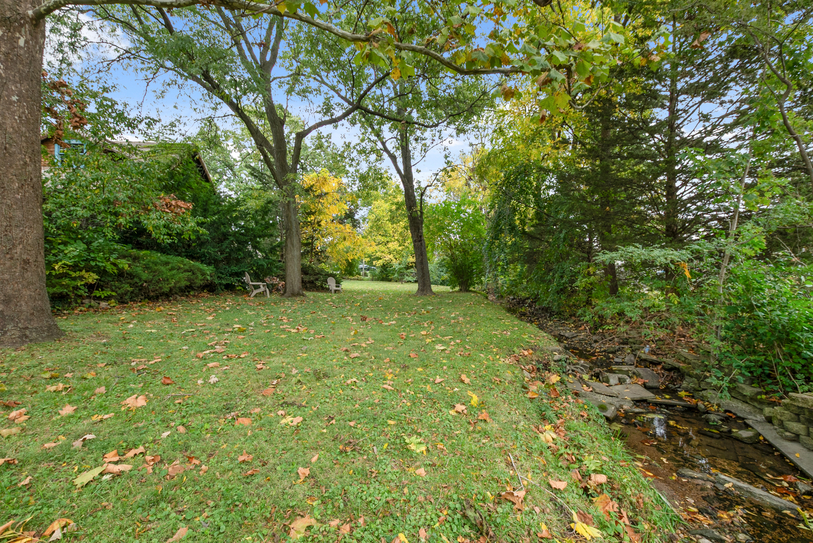 701 East 7th Street Lockport, IL 60441 - Photo 26 of 29 a view of yard with green space