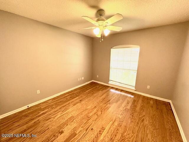 2924 Captiva Bluff Road South Jacksonville, FL 32226 - Photo 21 of 42 2924 Captiva-Bedroom2