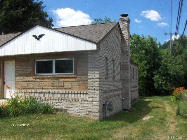 10036 Pardee Road Taylor, MI 48180 - Photo 3 of 9 Picture 610.jpg