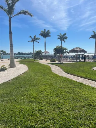 $3,000 | 5200 Brittany Drive South, Unit 1804, St. Petersburg, FL 33715
