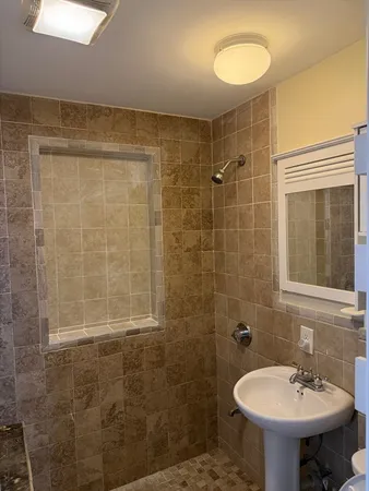 $2,600 | 196 West Squantum Street, Unit 1, Quincy, MA 02171