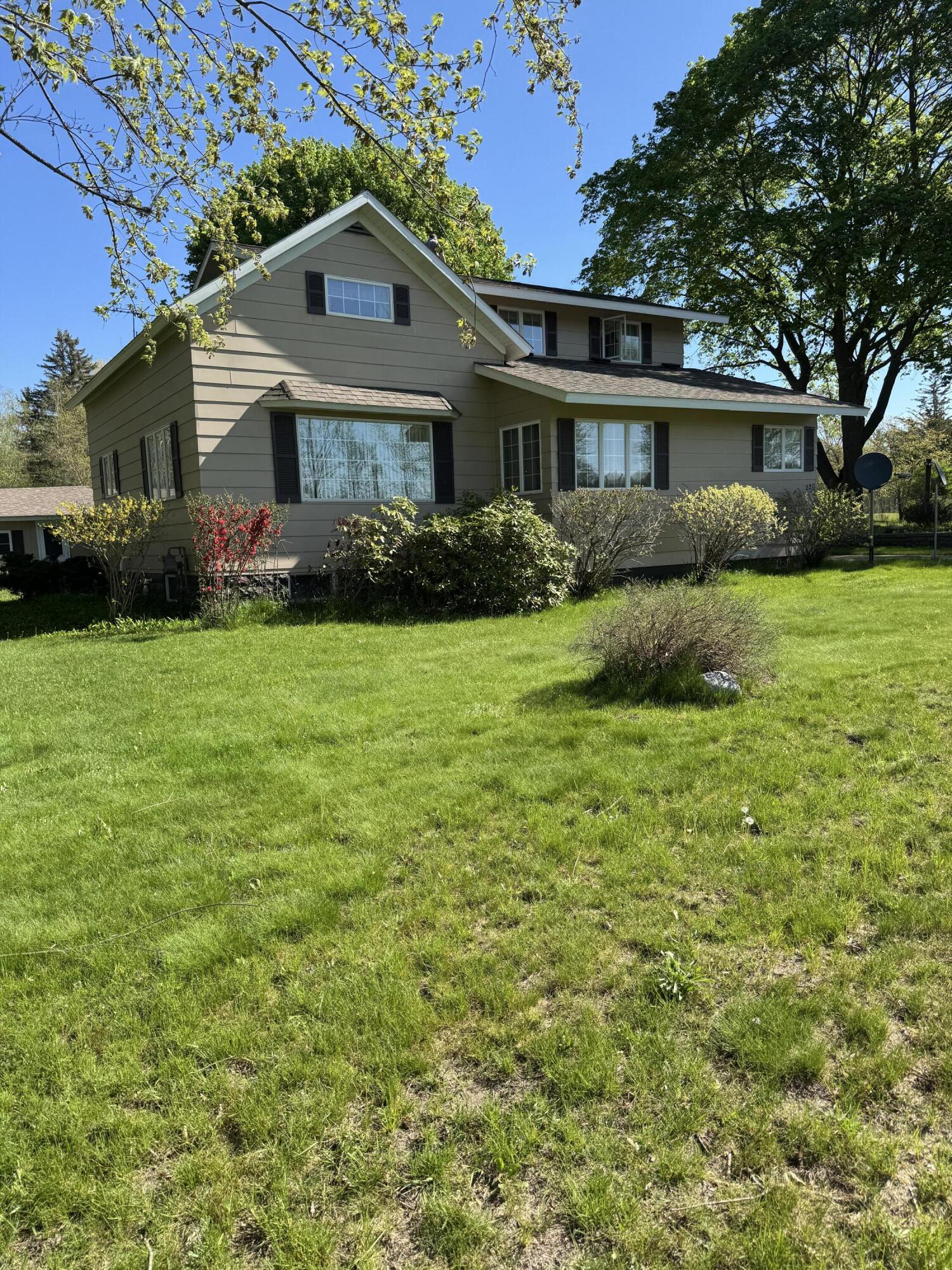220 East Preuss Road Manistee, MI 49660 - Photo 1 of 28 Front of Home
