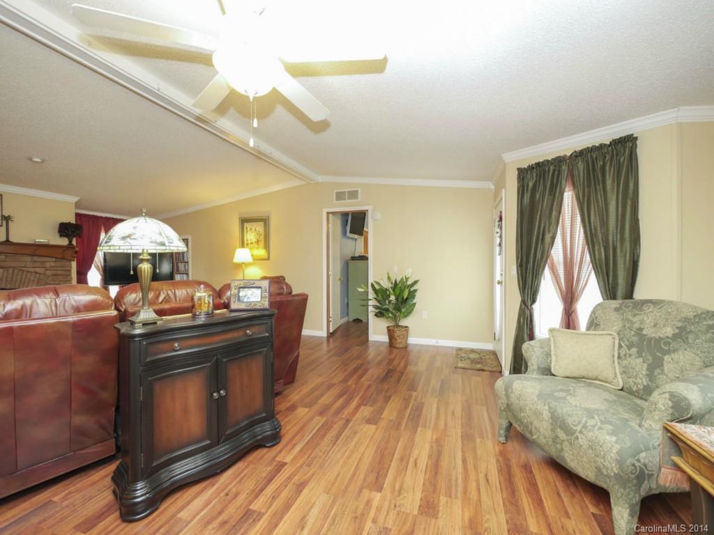 5954 Shirley Road Fort Lawn, SC 29714 - Photo 3 of 21 Gallery Image 3