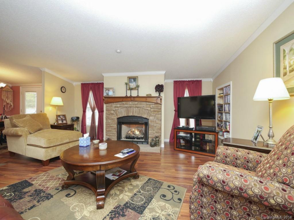 5954 Shirley Road Fort Lawn, SC 29714 - Photo 4 of 21 Gallery Image 4