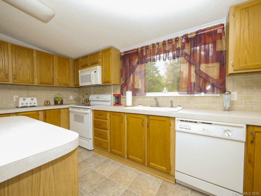 5954 Shirley Road Fort Lawn, SC 29714 - Photo 9 of 21 Gallery Image 9