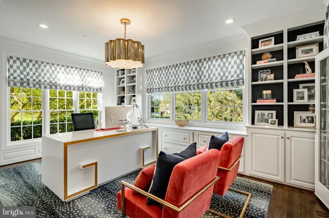 $3,000,000 | 1053 Whitegate Road, Wayne, PA 19087