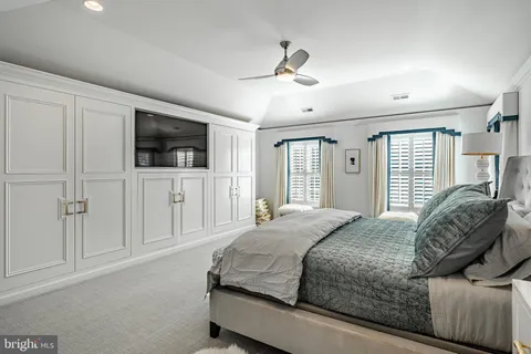 $3,000,000 | 1053 Whitegate Road, Wayne, PA 19087