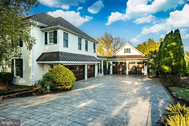 $3,000,000 | 1053 Whitegate Road, Wayne, PA 19087