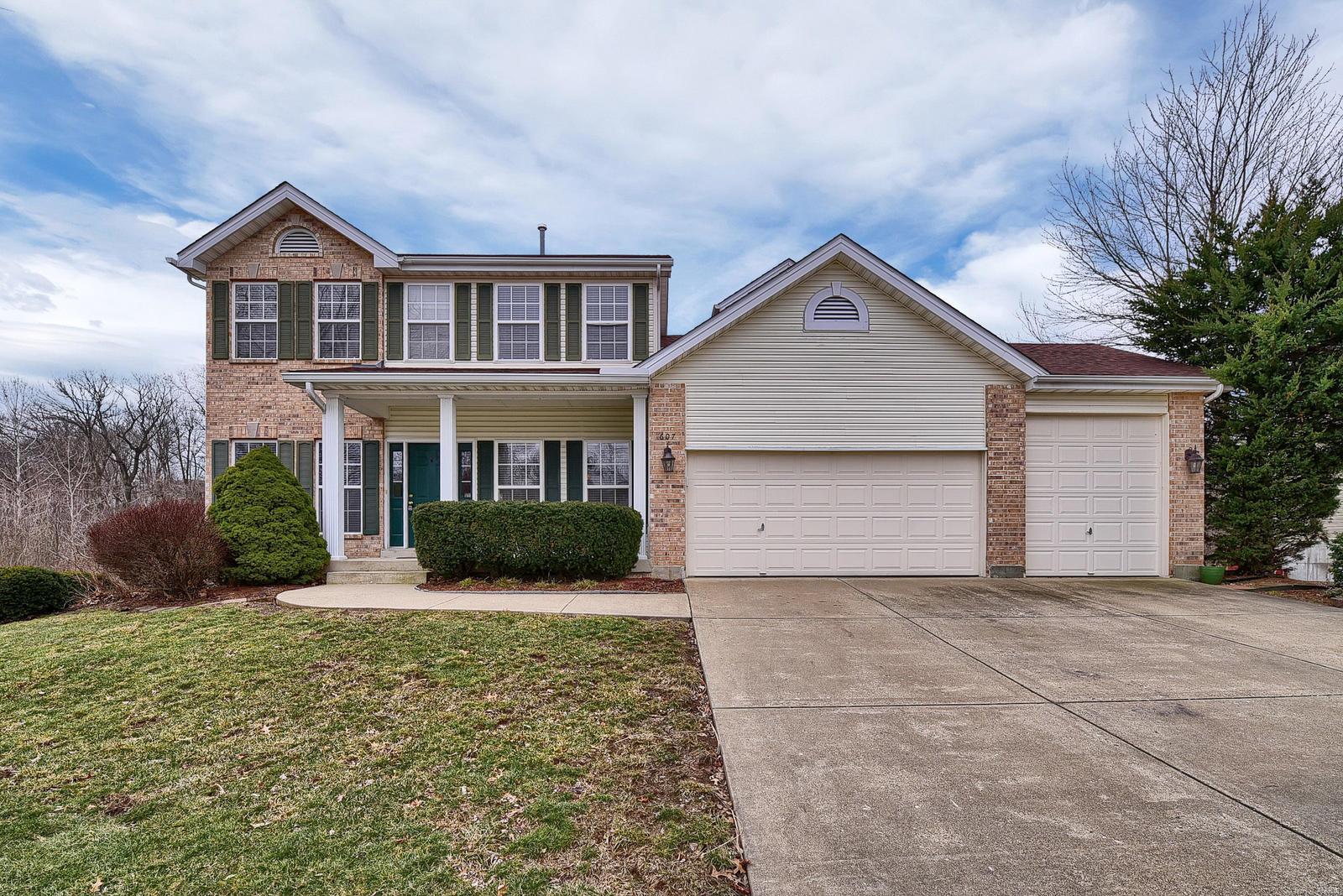 607 Deer Creek Road O'Fallon, IL 62269 - Photo 1 of 47 Gallery Image 1
