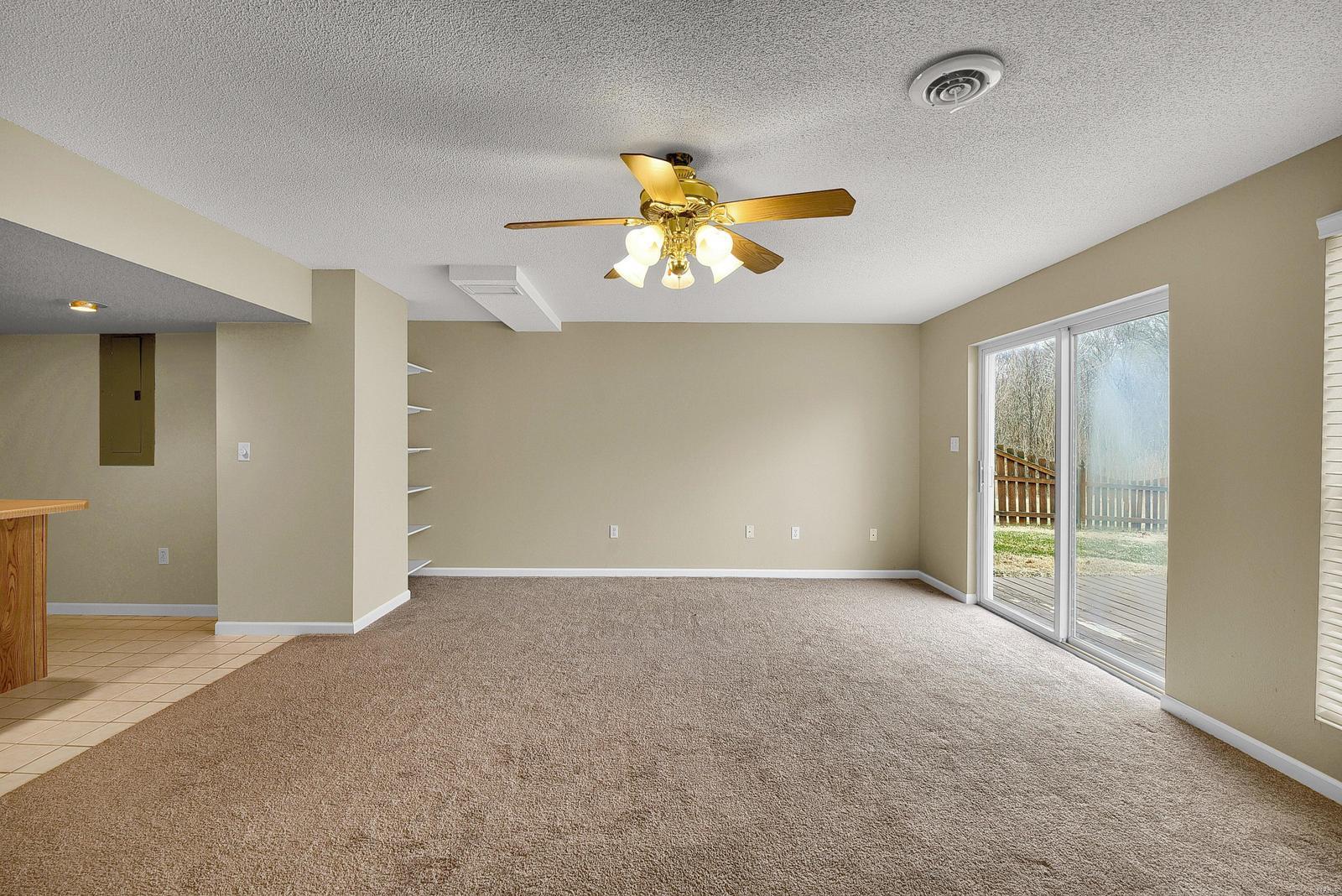 607 Deer Creek Road O'Fallon, IL 62269 - Photo 34 of 47 Gallery Image 34