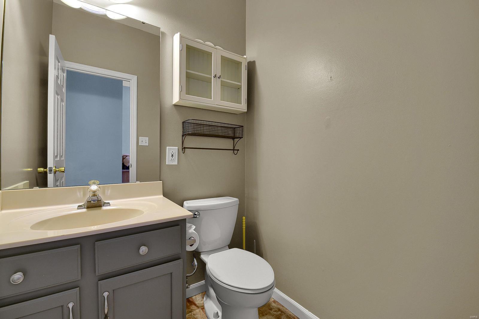 607 Deer Creek Road O'Fallon, IL 62269 - Photo 10 of 47 Gallery Image 10